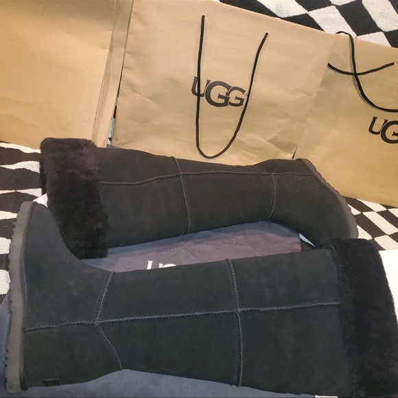 OVER THE KNEE UGG BOOTS - Picture 9 of 12